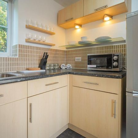 קארדיף Stylish Apartment With Private Parking מראה חיצוני תמונה