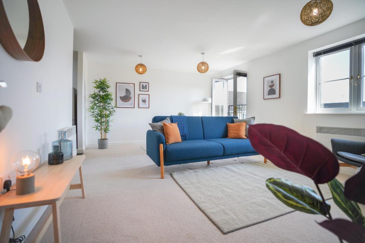 קארדיף Stylish Apartment With Private Parking מראה חיצוני תמונה