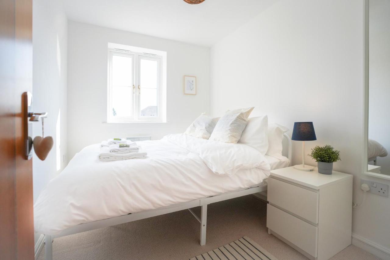 קארדיף Stylish Apartment With Private Parking מראה חיצוני תמונה